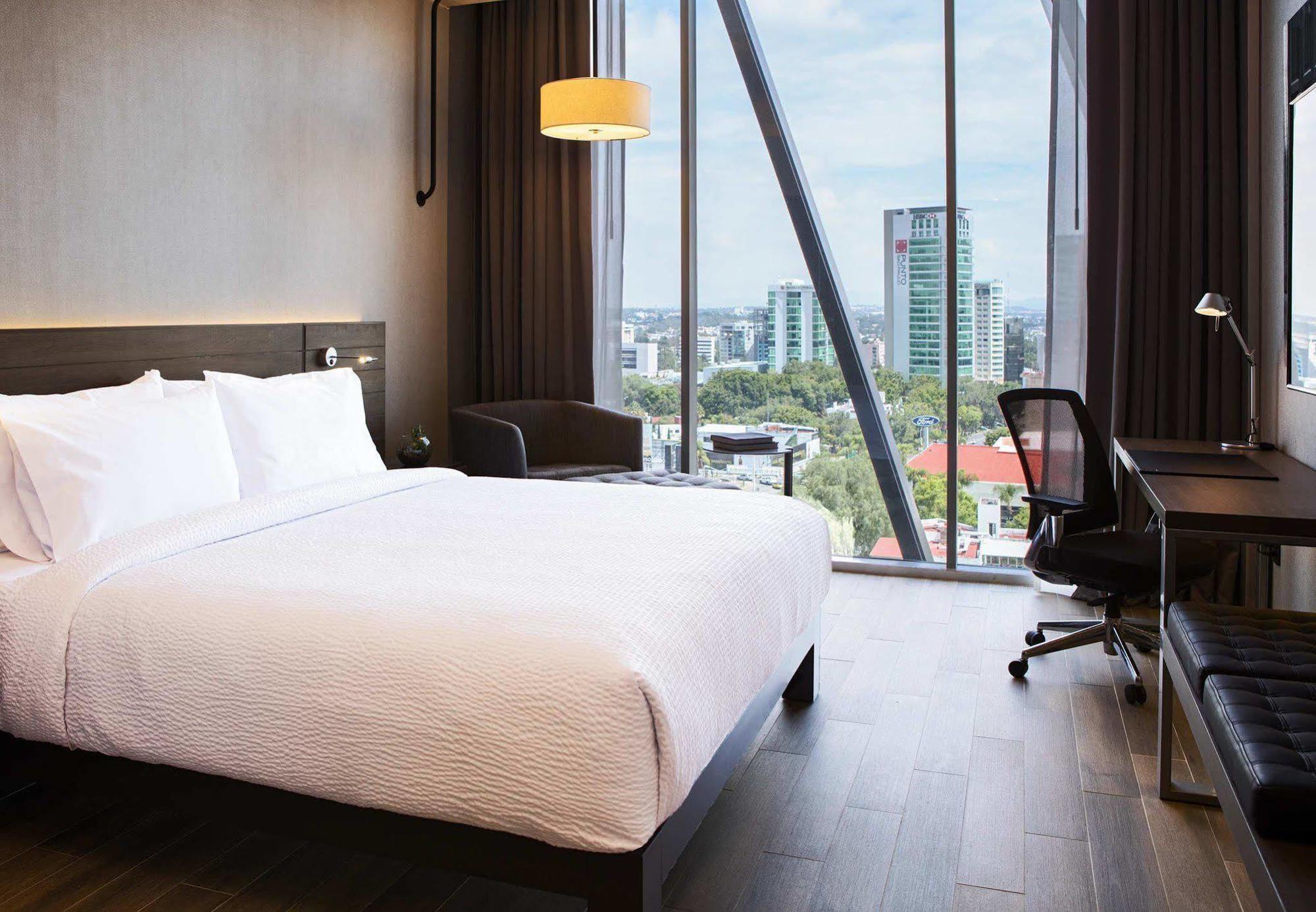 Ac Hotel By Marriott Guadalajara Mexico Exterior photo